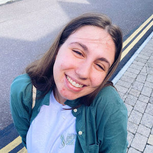 Meet your Posher, Zoe